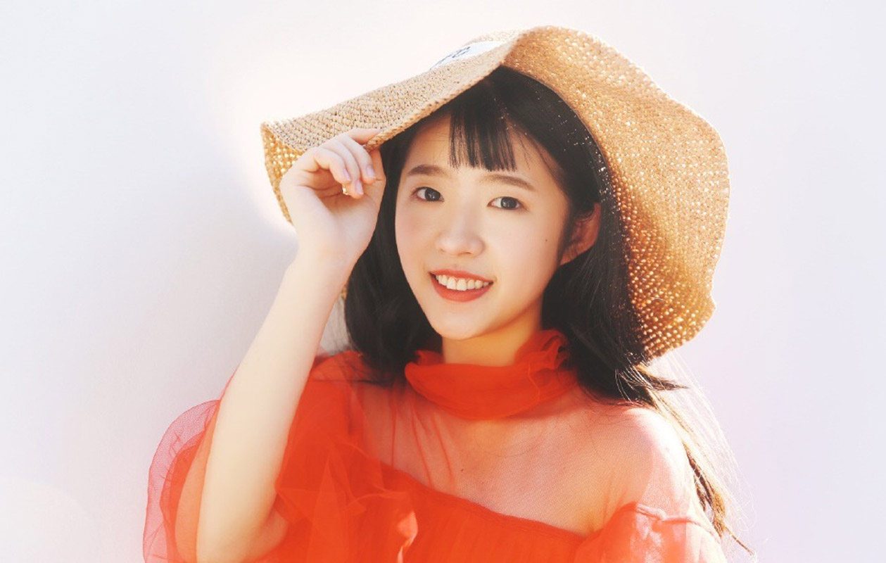 何蓝逗复古迷人写真图片28