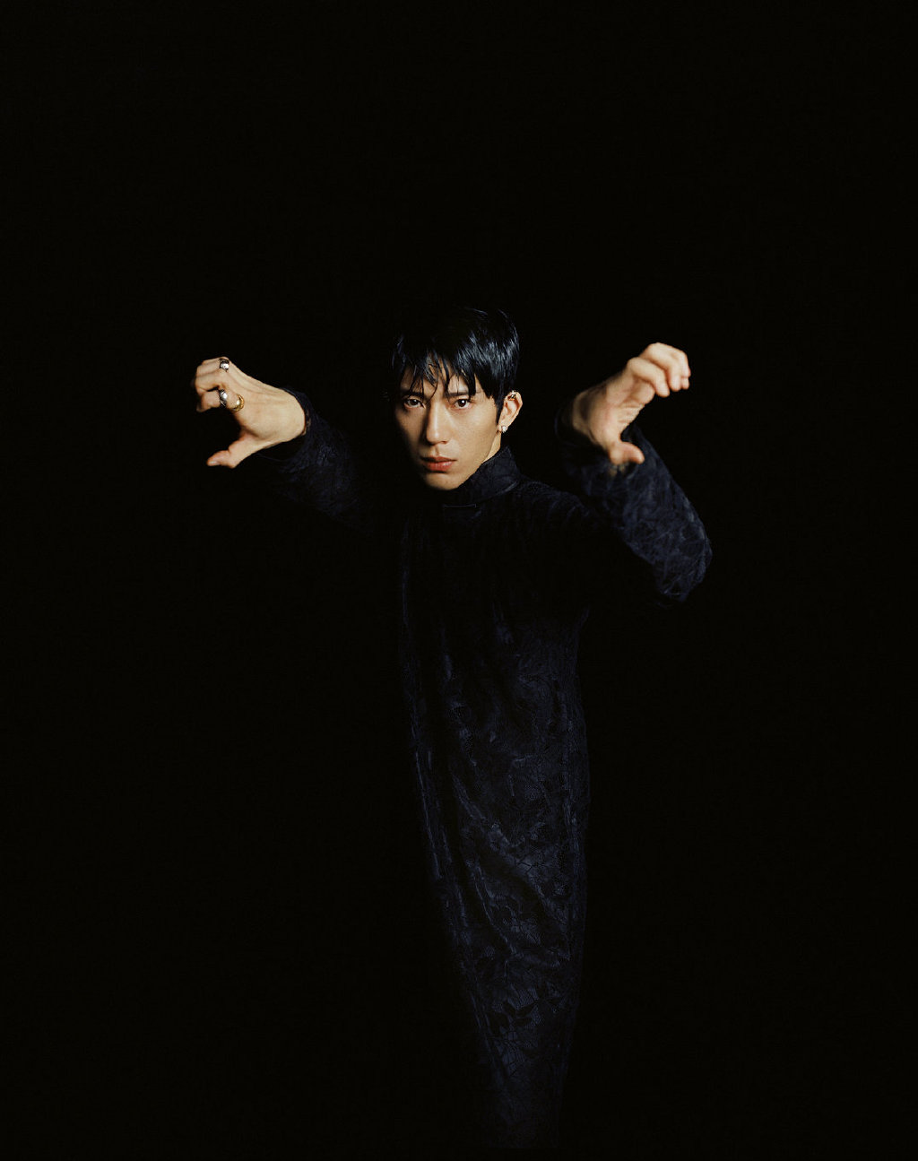 井柏然暗黑系国风武术写真图片39