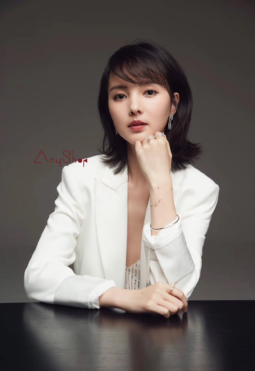 程小蒙职业女性造型性感图片23