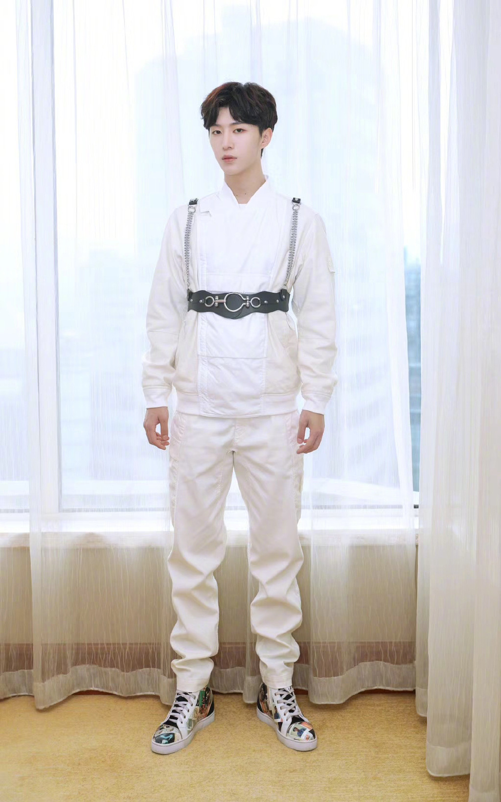 范丞丞清爽帅气写真图片45