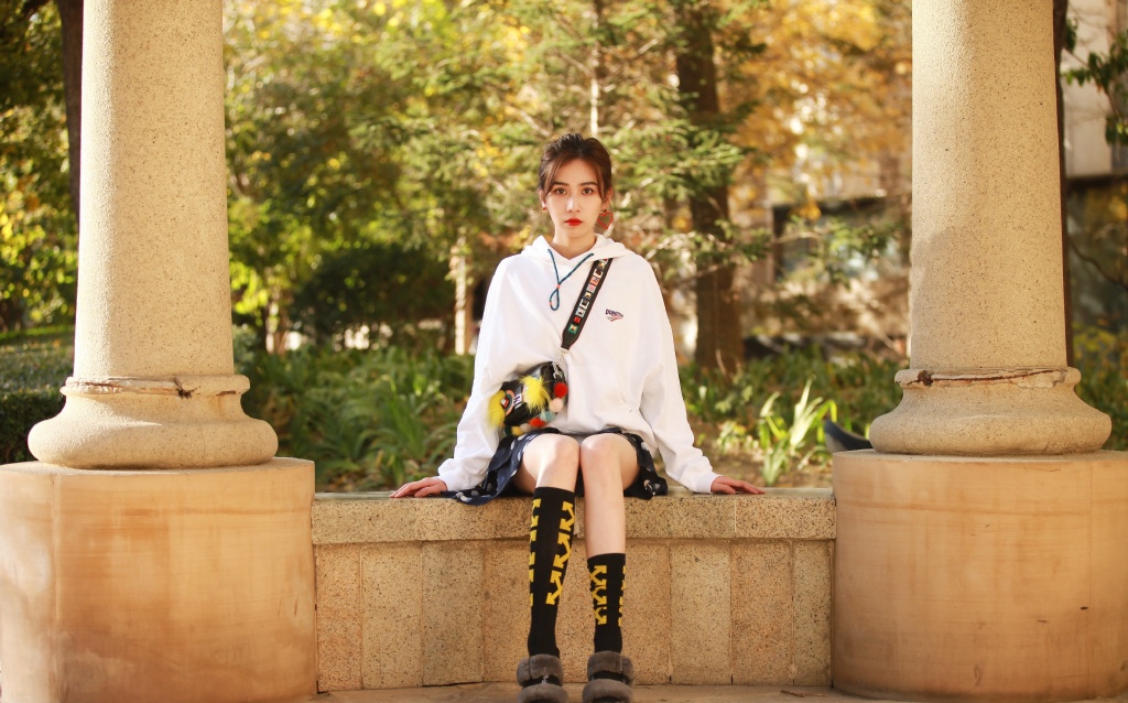 刘美彤灵动随性写真图片58