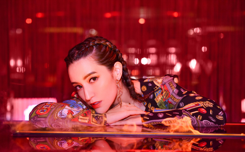 梁心颐魅力性感活动照图片46