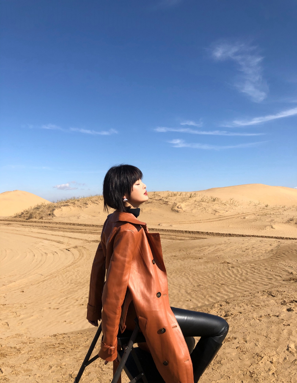 辛芷蕾沙漠风情写真图片19