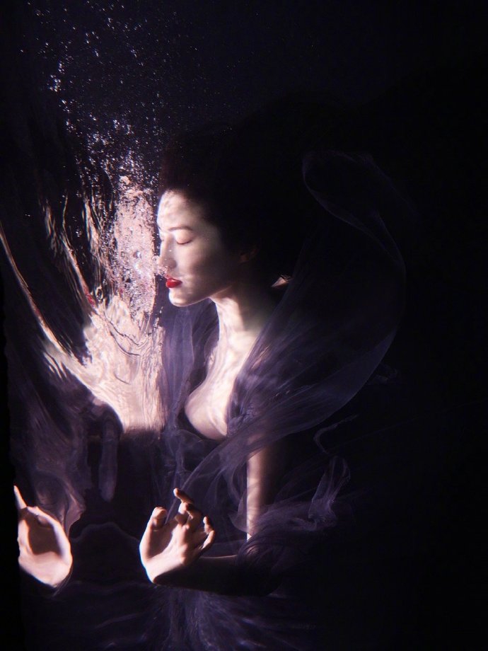 何穗透明主题大片性感写真810