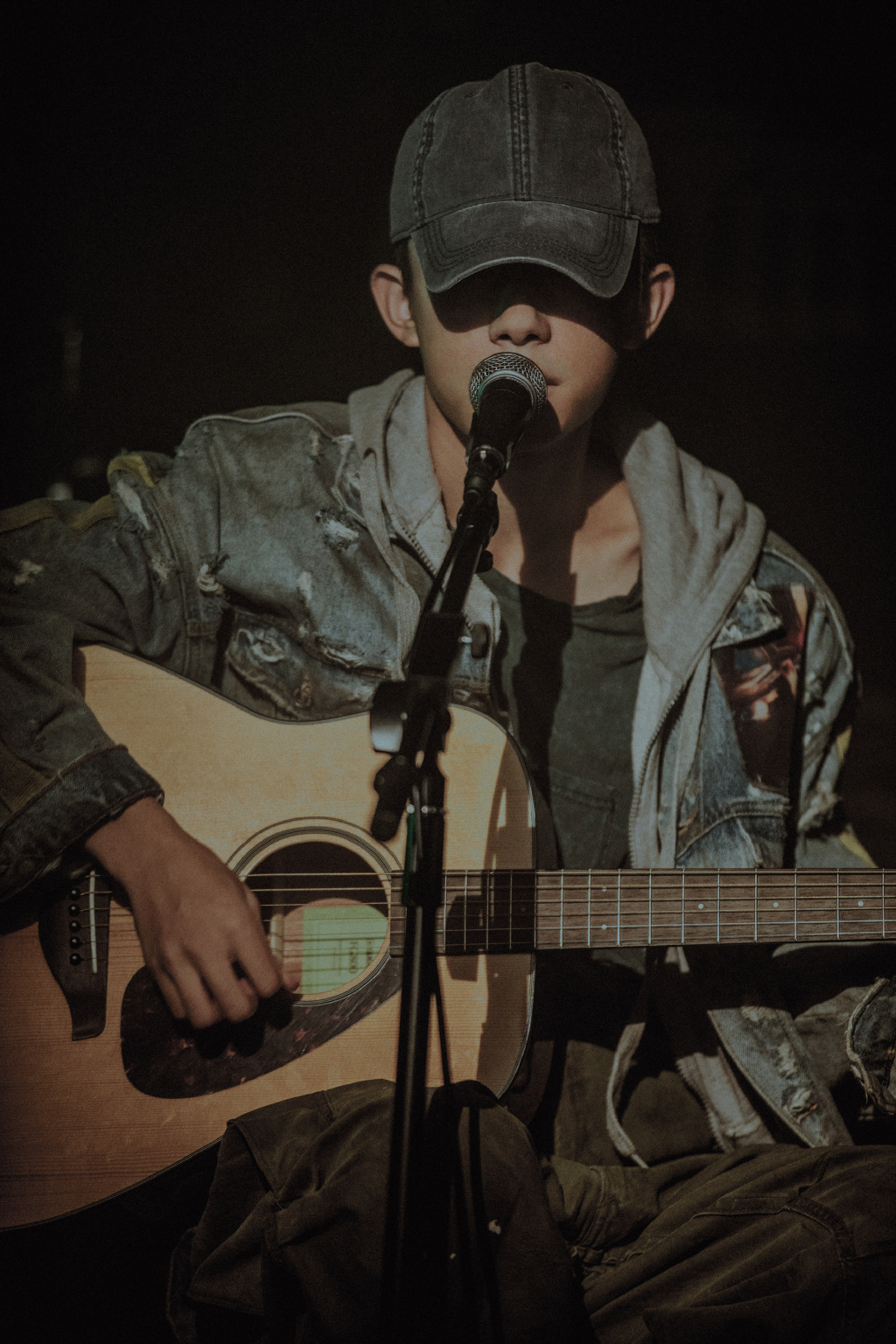 易烊千玺少年的你小北mv花絮图片1012