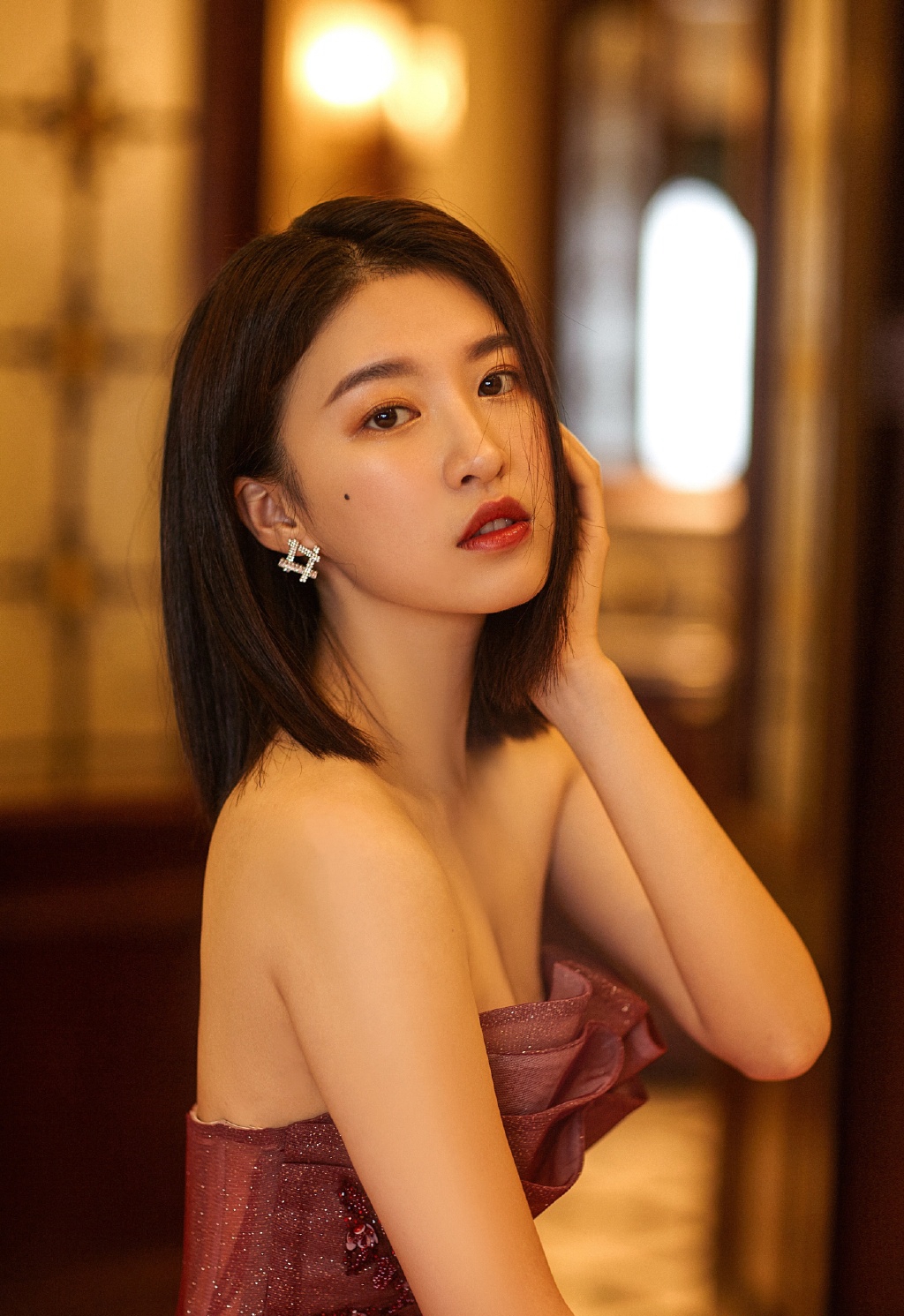 杜雨宸抹胸裙优雅性感写真图片66
