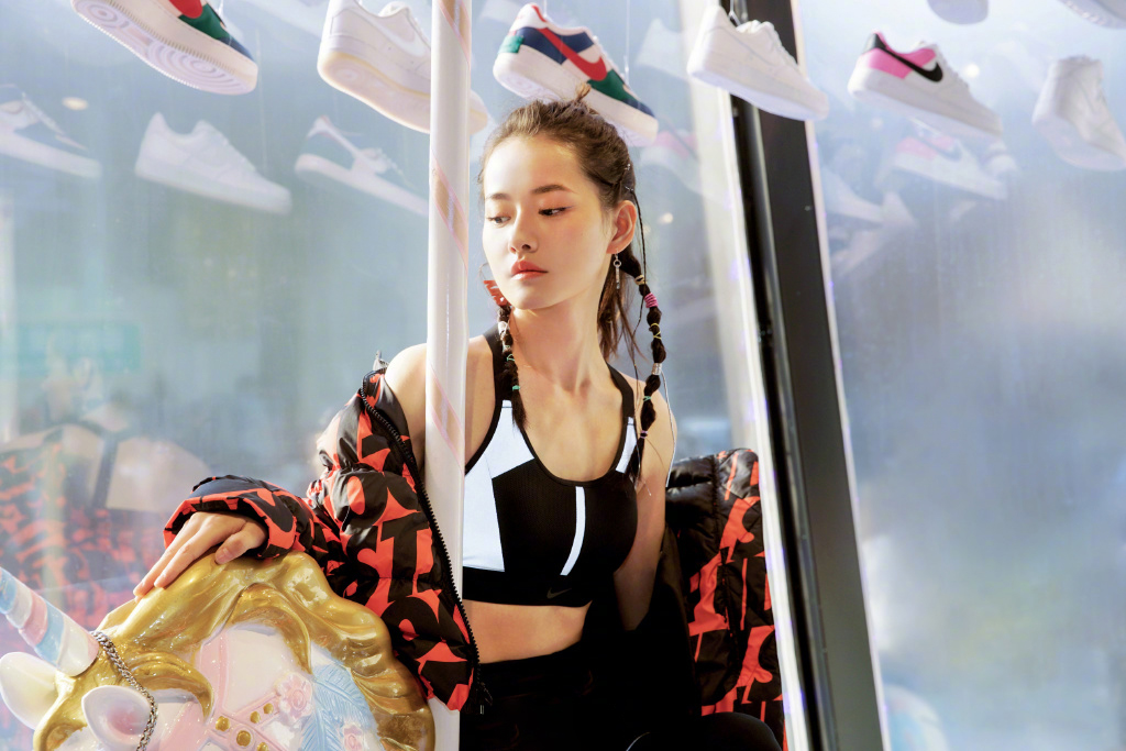 柴碧云运动装写真图片66