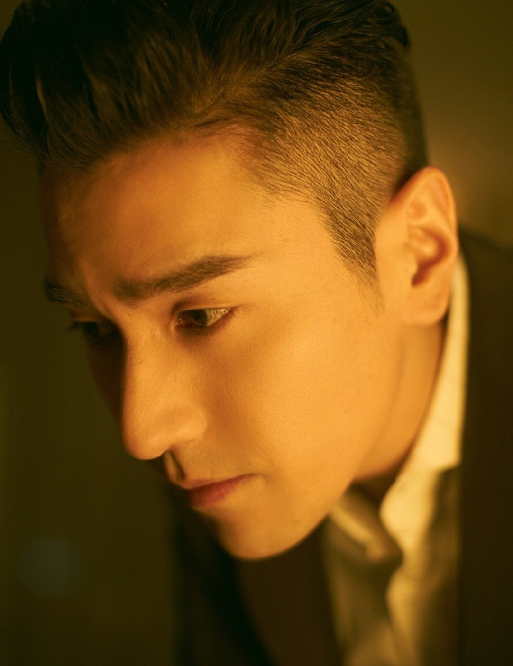 赵又廷绿色西装帅气活动照图片59