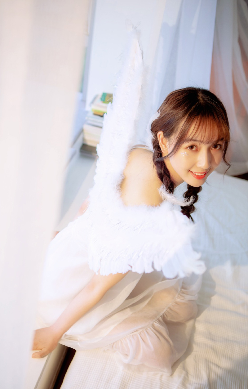 秦牛正威清新灵动写真图片56