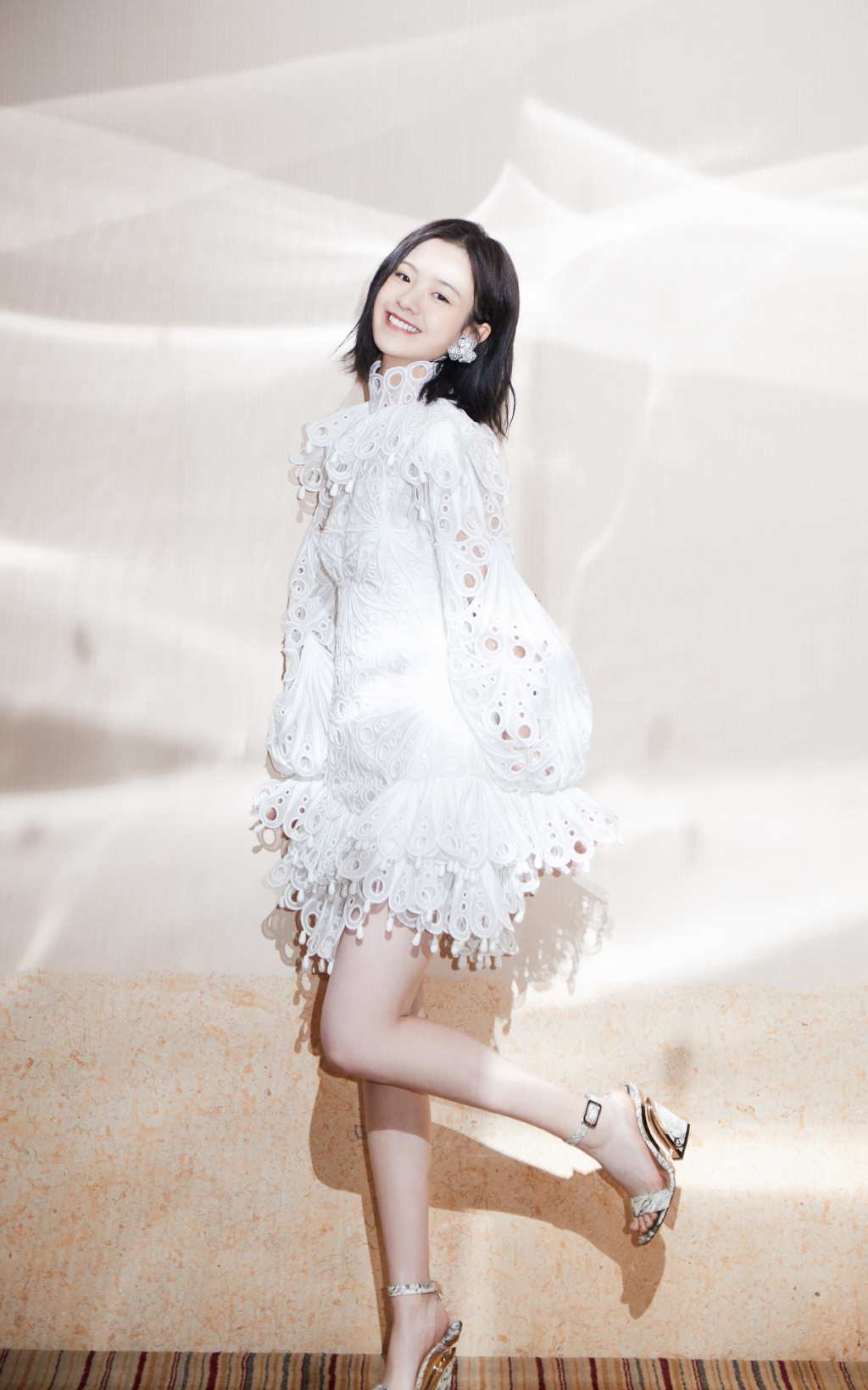 李庚希甜美连衣裙性感写真813