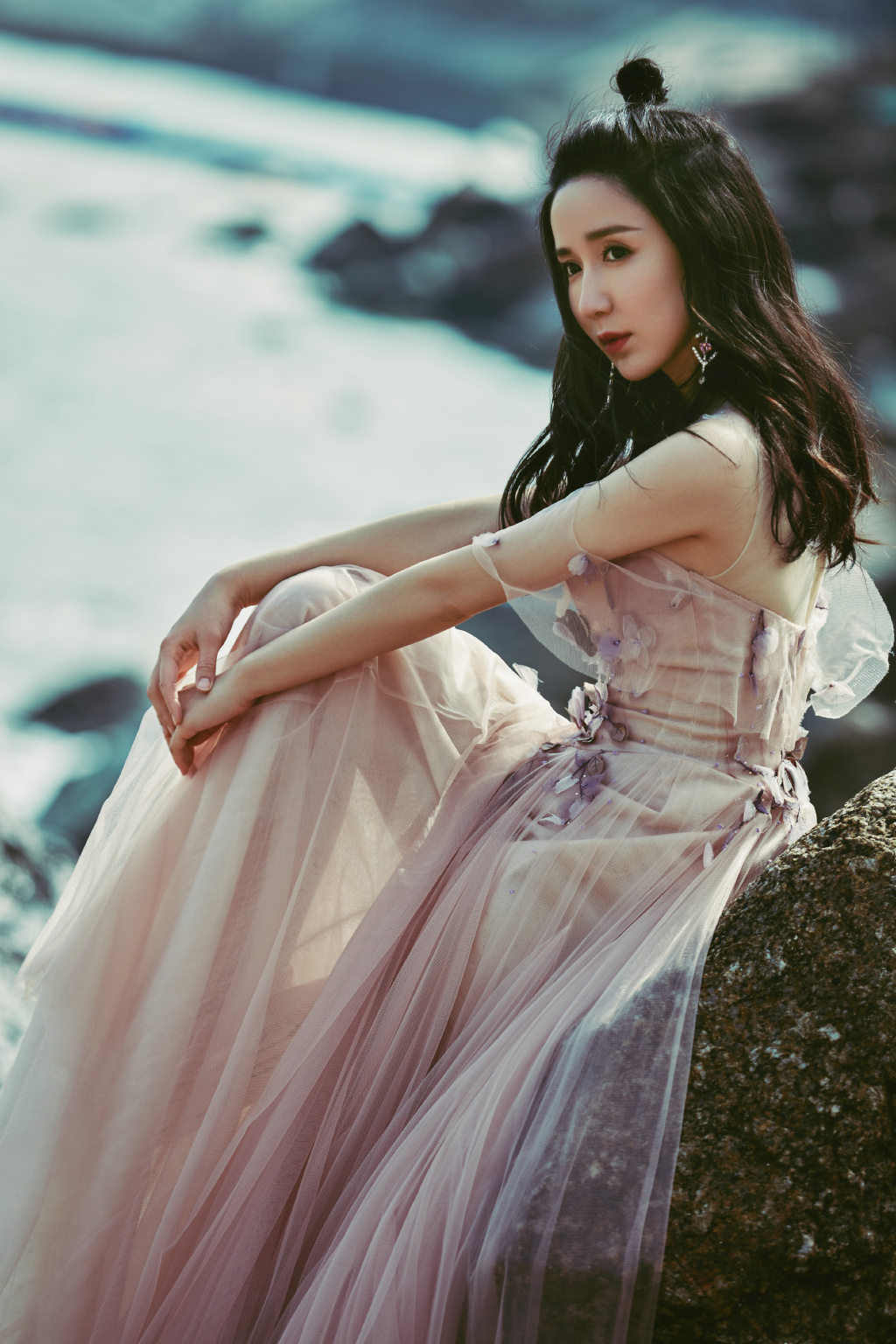 娄艺潇性感海边写真图片46