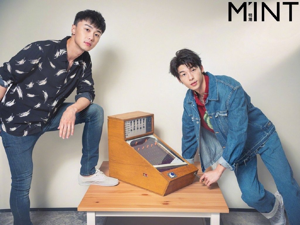 许光汉施柏宇合体时尚写真大片26