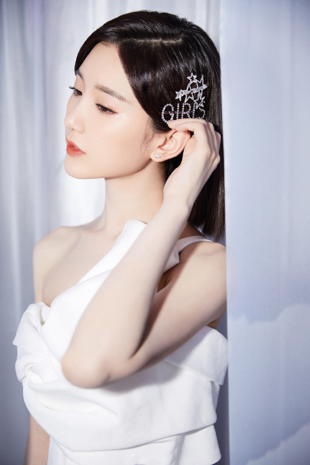 毛晓彤仙气甜美生日写真图片29