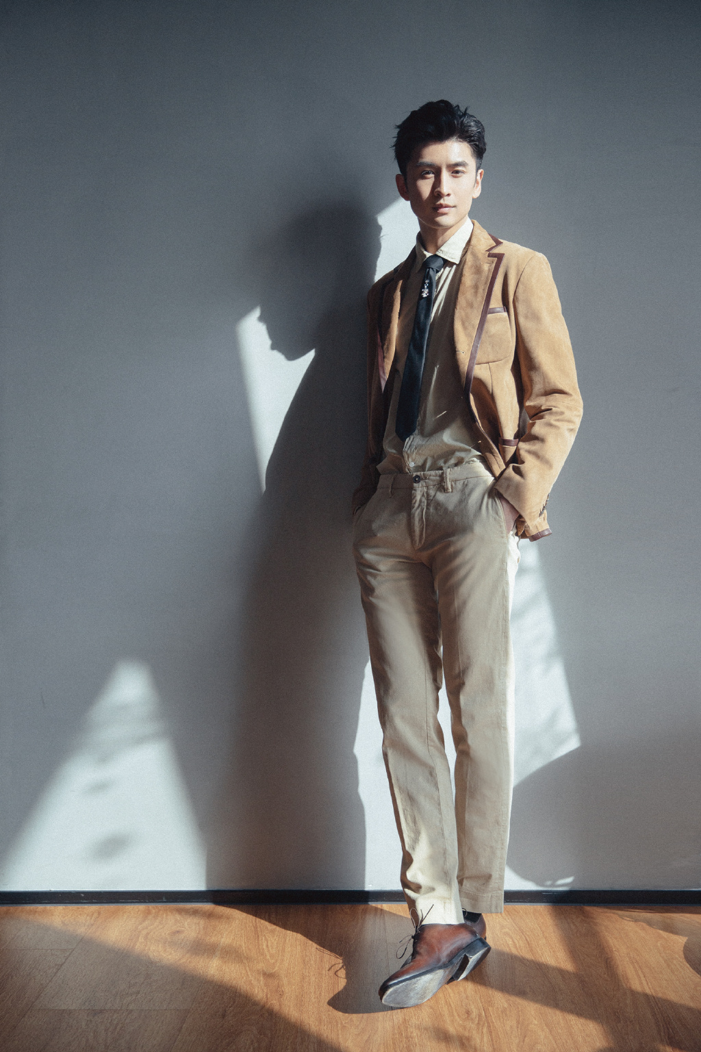 张云龙帅气时尚春节活动照图片28