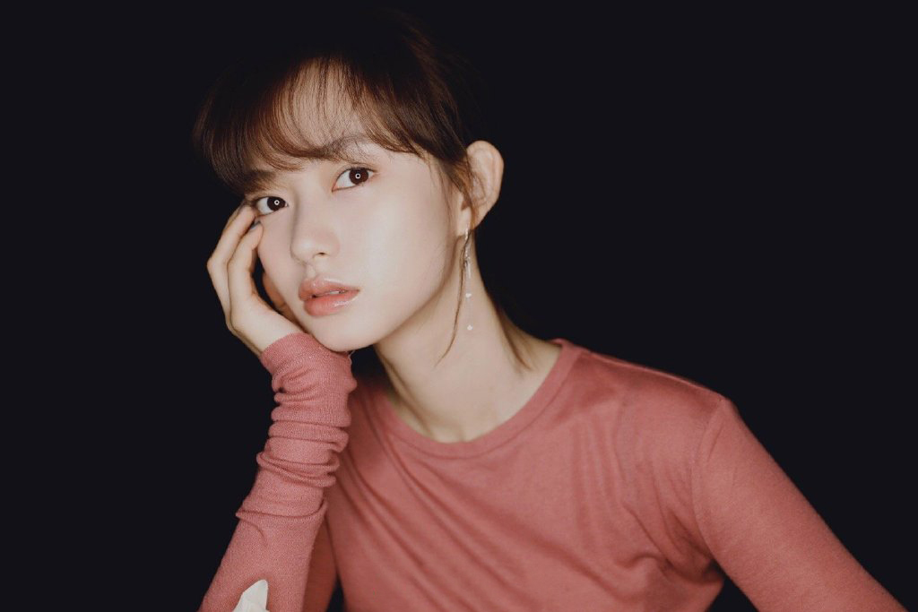 陈雨锶优雅知性写真图片39