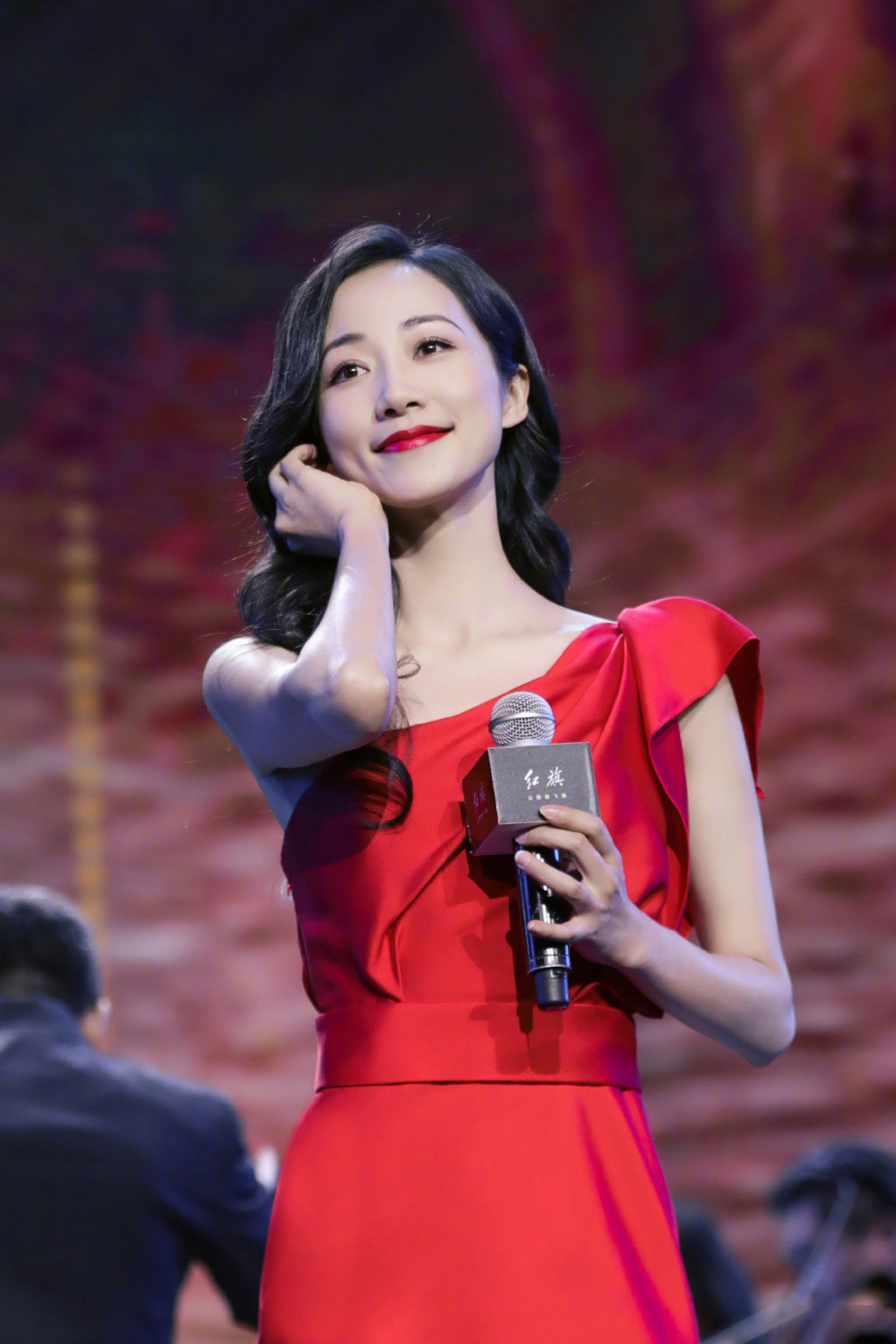 韩雪红裙优雅性感舞台图片39