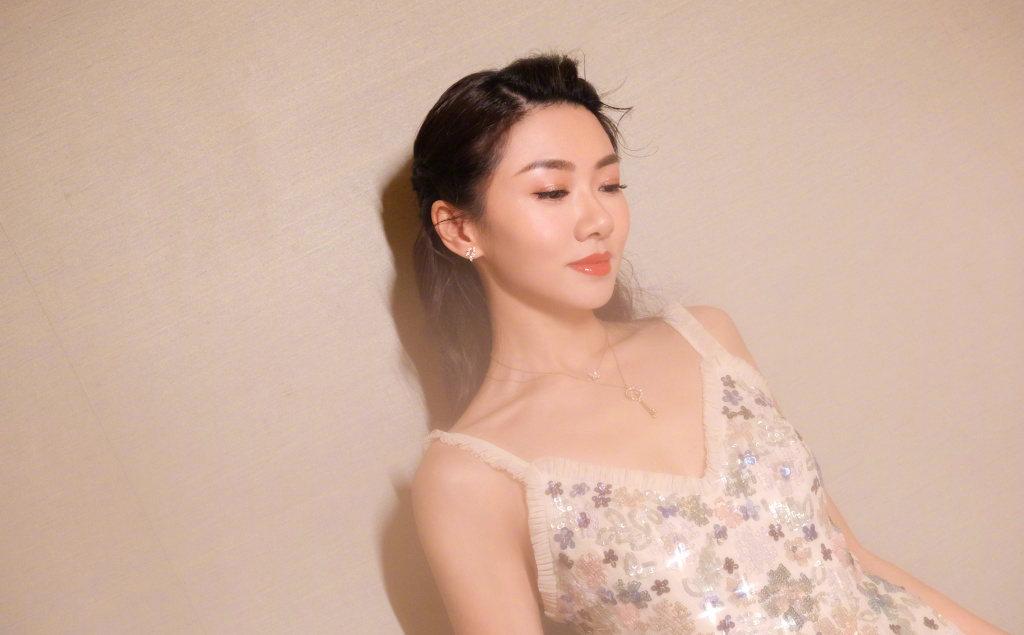 程晓玥性感品牌活动照图片37