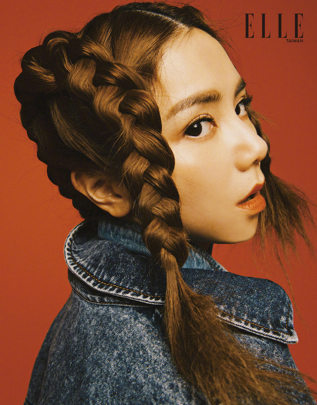 邓紫棋麻花辫杂志封面写真图片46