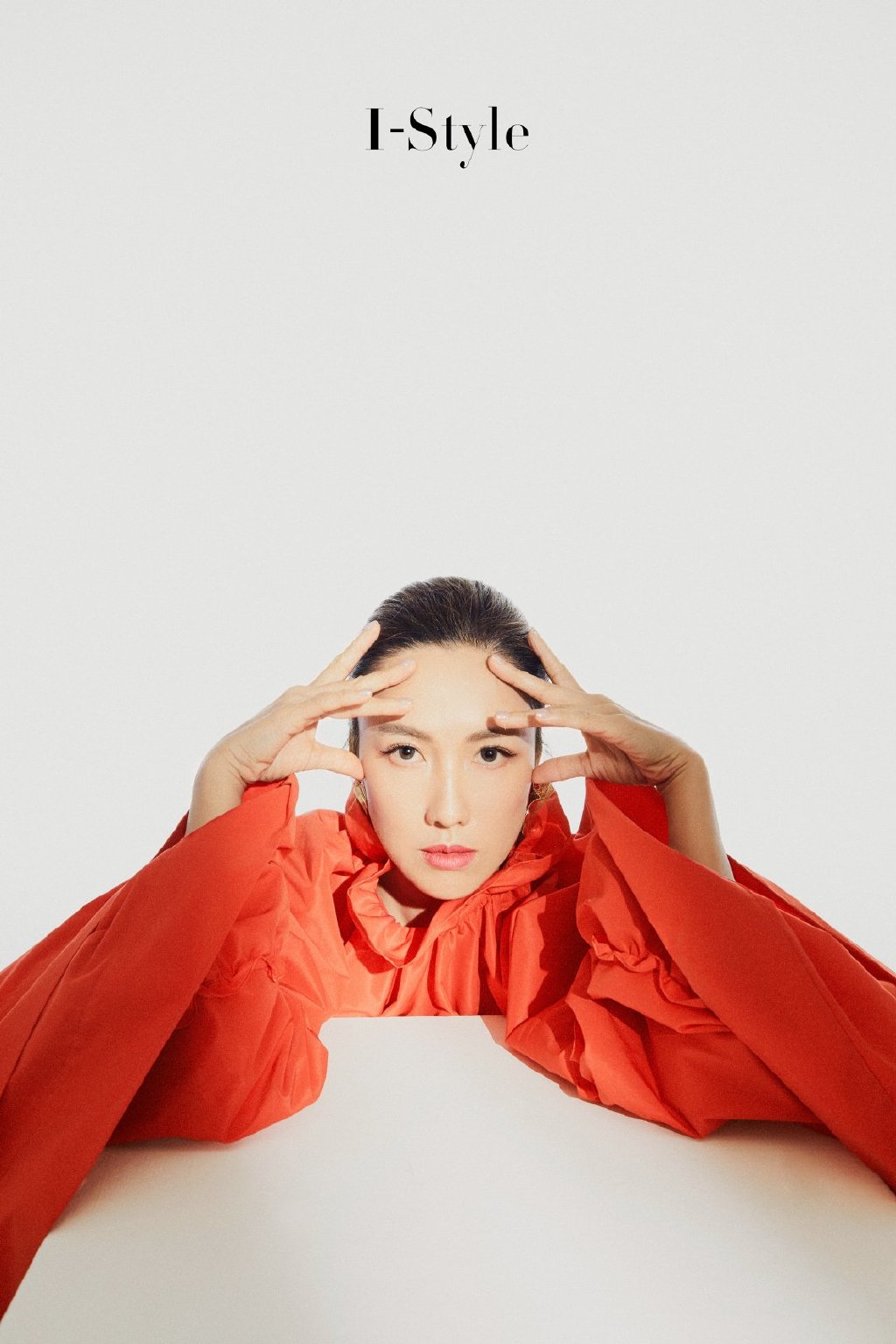 李施嬅优雅红裙写真图片77