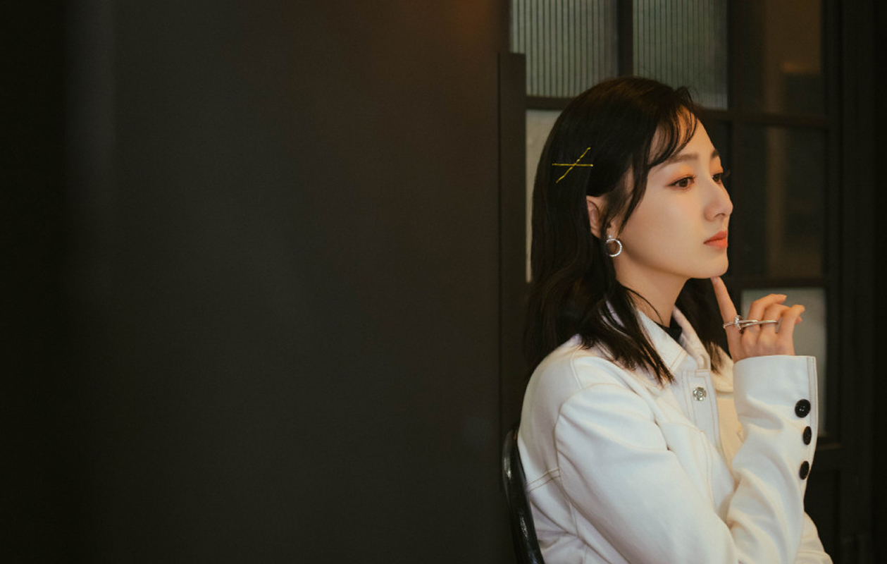 叶青复古妩媚写真图片99