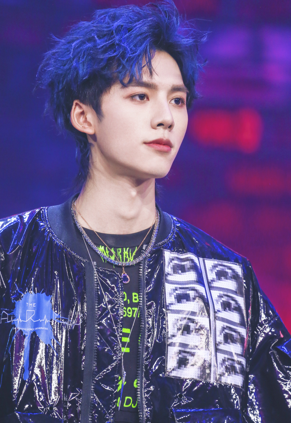 邓超元生日会帅气图片310