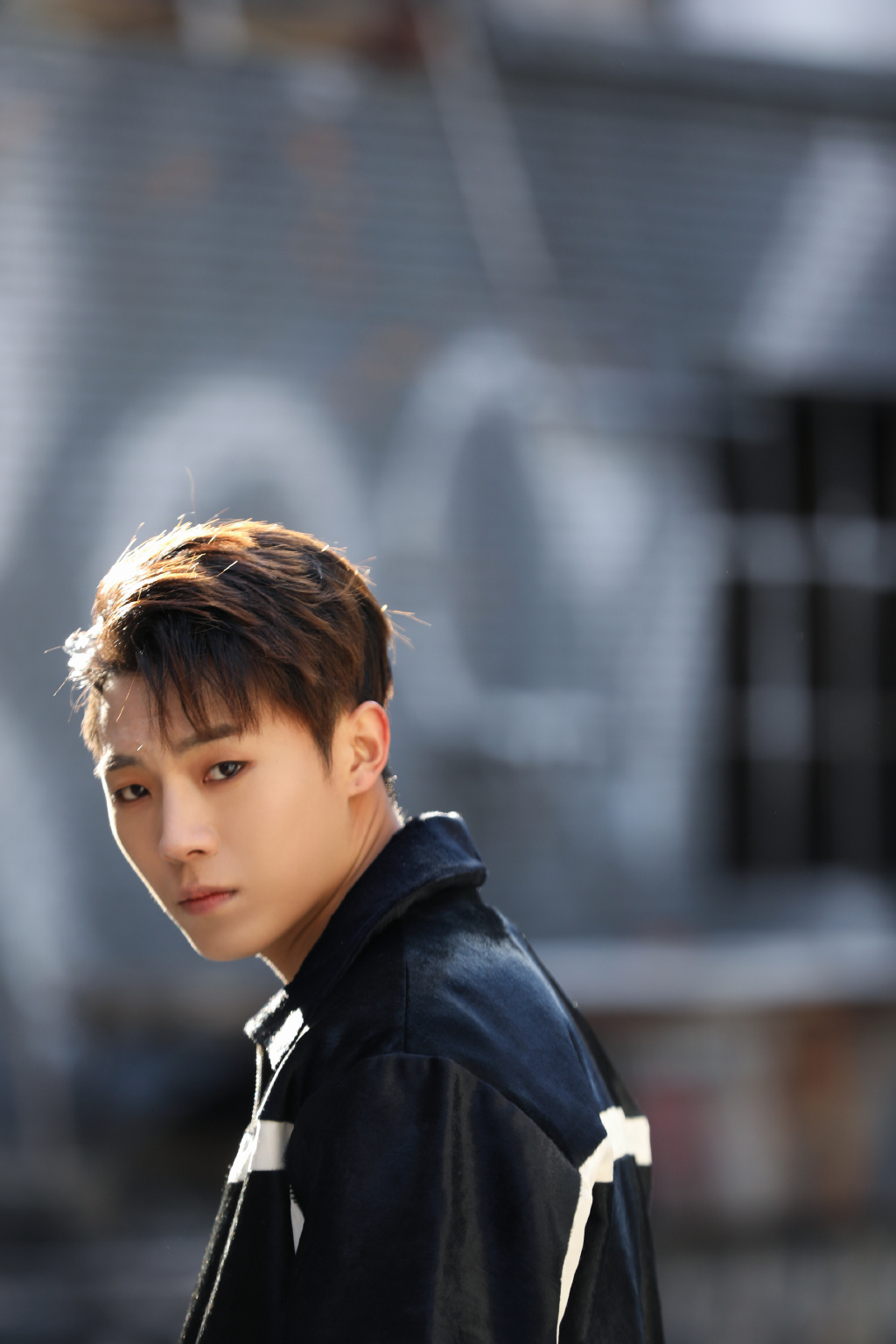 高嘉朗运动休闲装帅气写真46