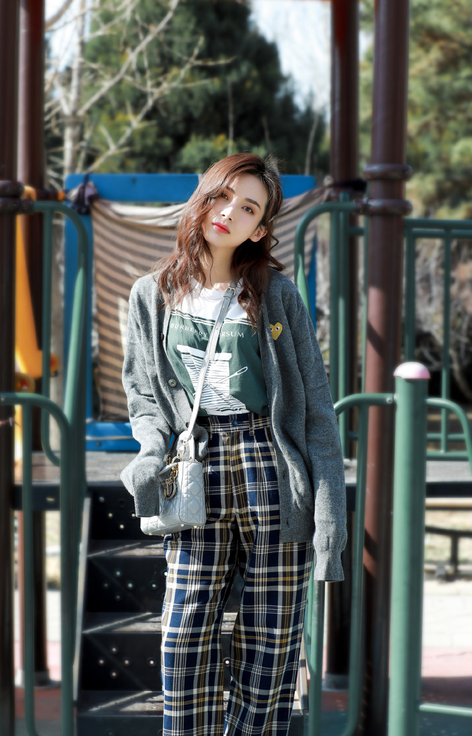 路晨休闲随性春日街拍图片29