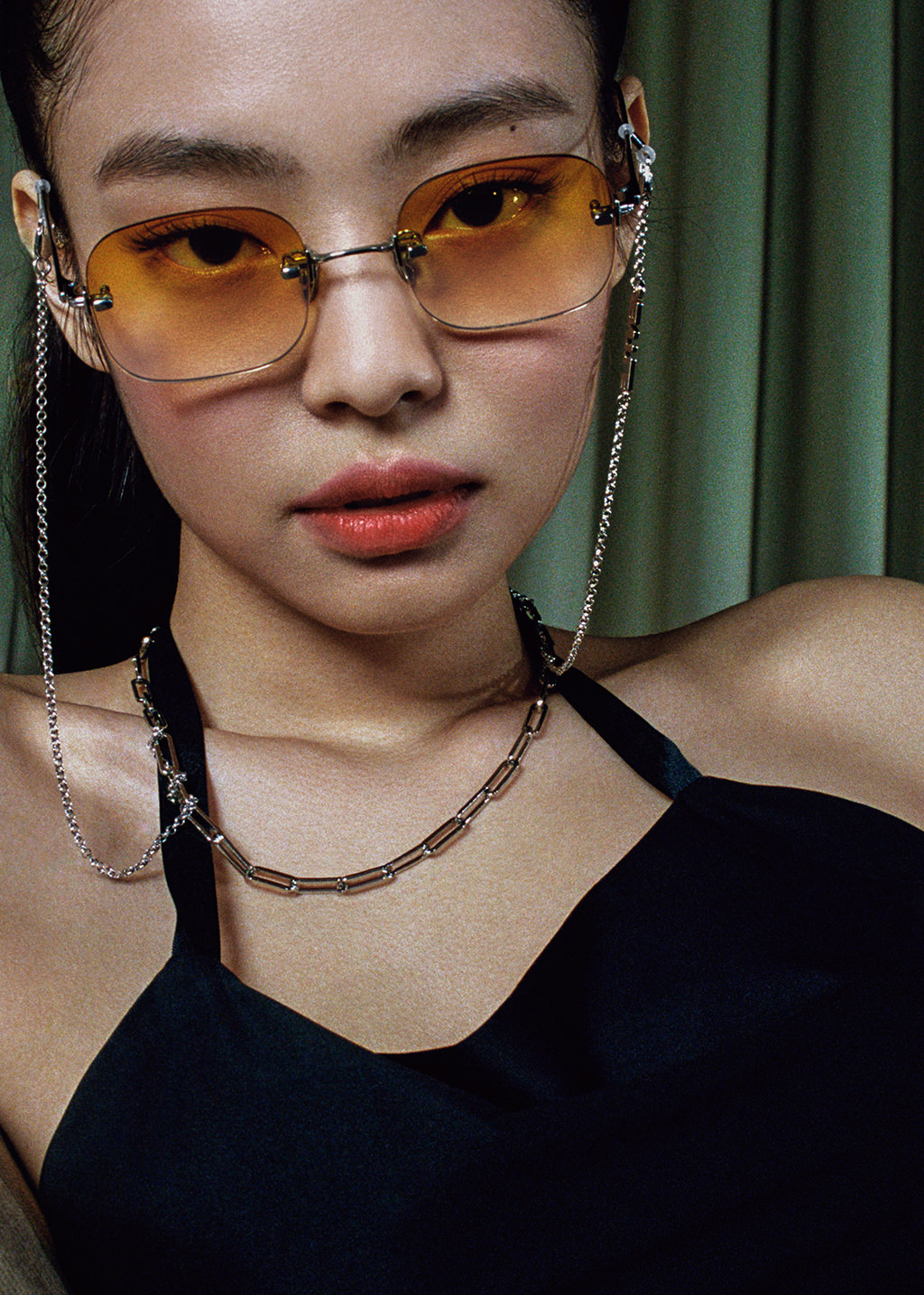 jennie冷艳性感写真图片56