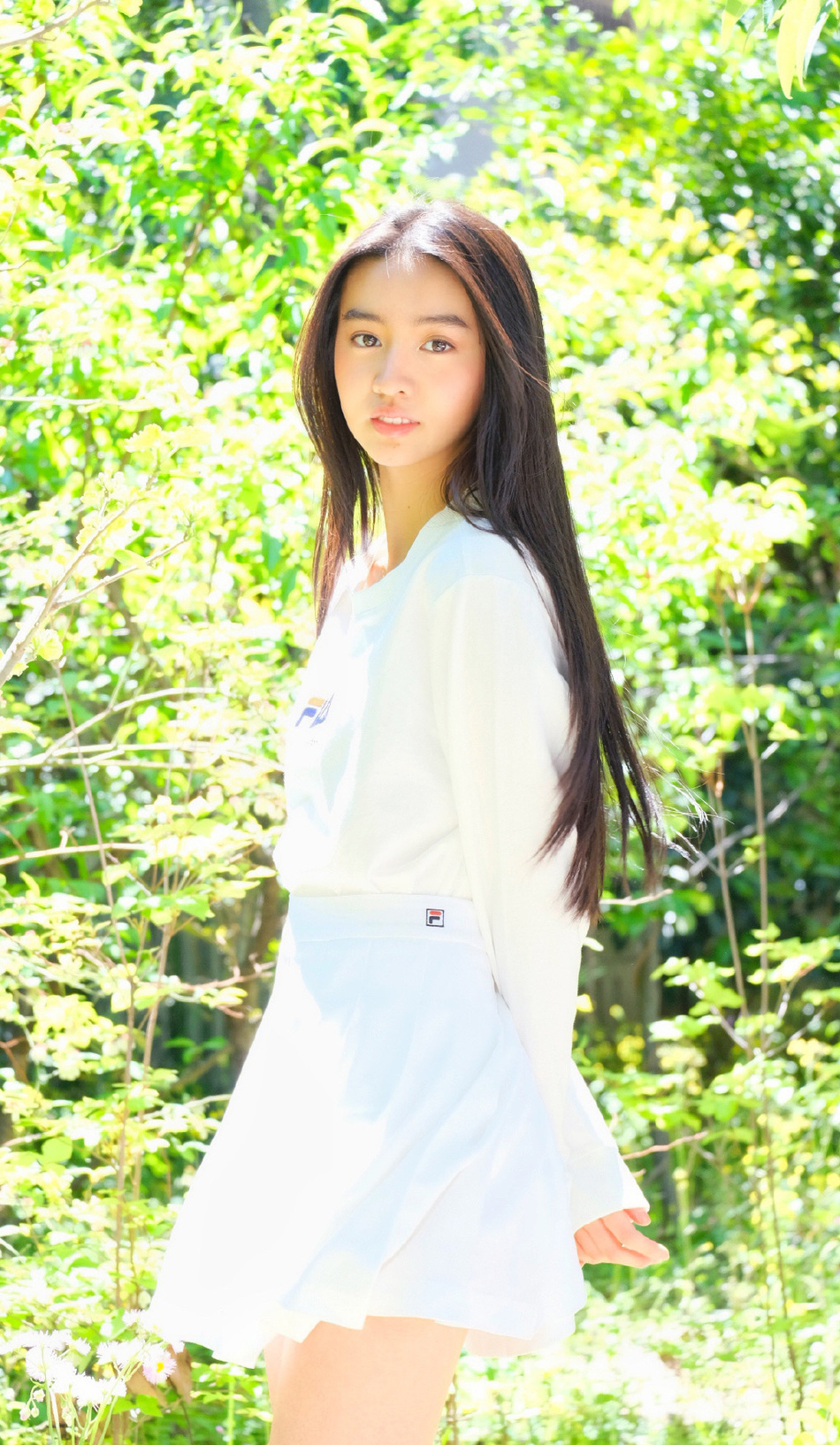 简介:木村光希运动风短裙性感图片,分享一组木村光希图片给大家,图中