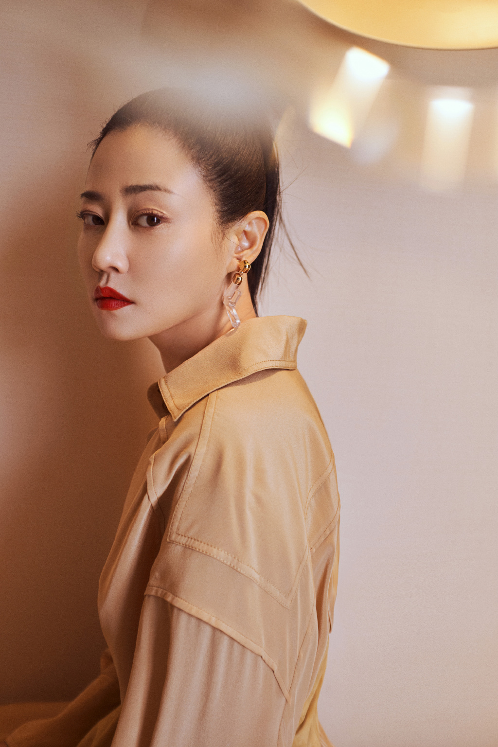 谭卓性感优雅写真图片36