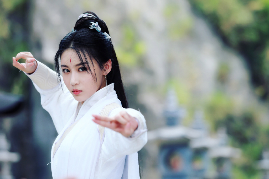 张雅卓蜀山2古装剧照图片34