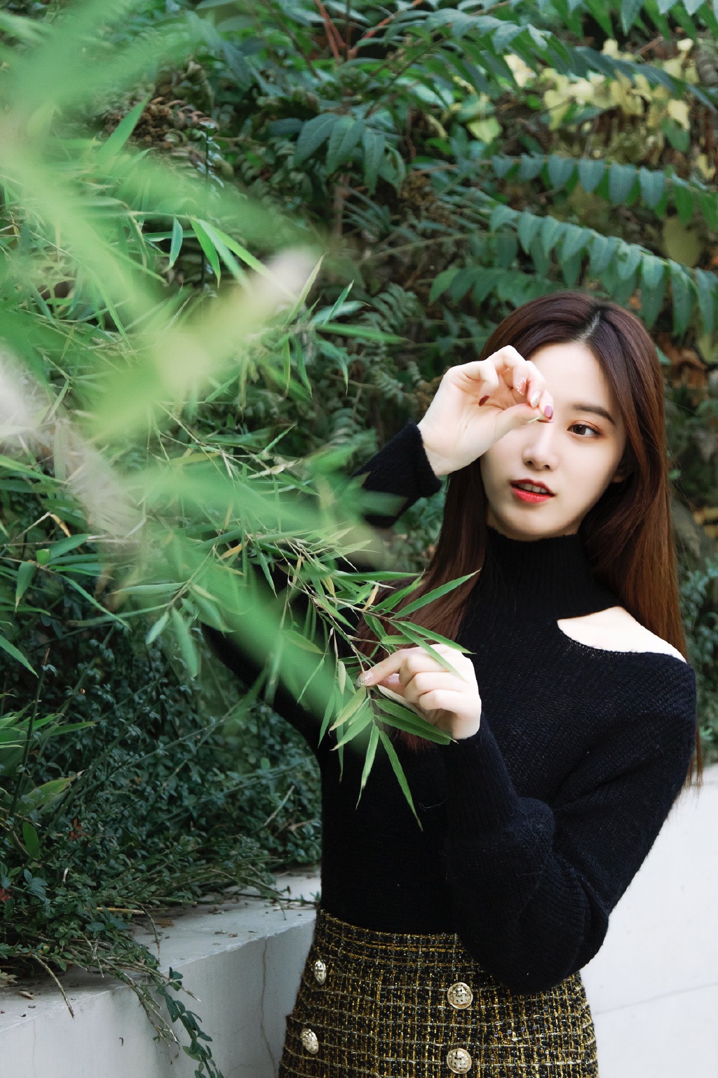 徐艺洋知性气质街拍写真图片68