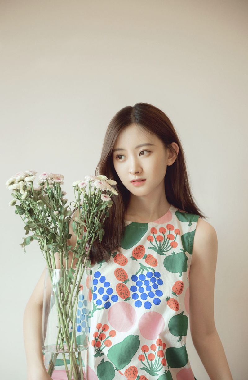 代文雯温婉秀丽写真图片36