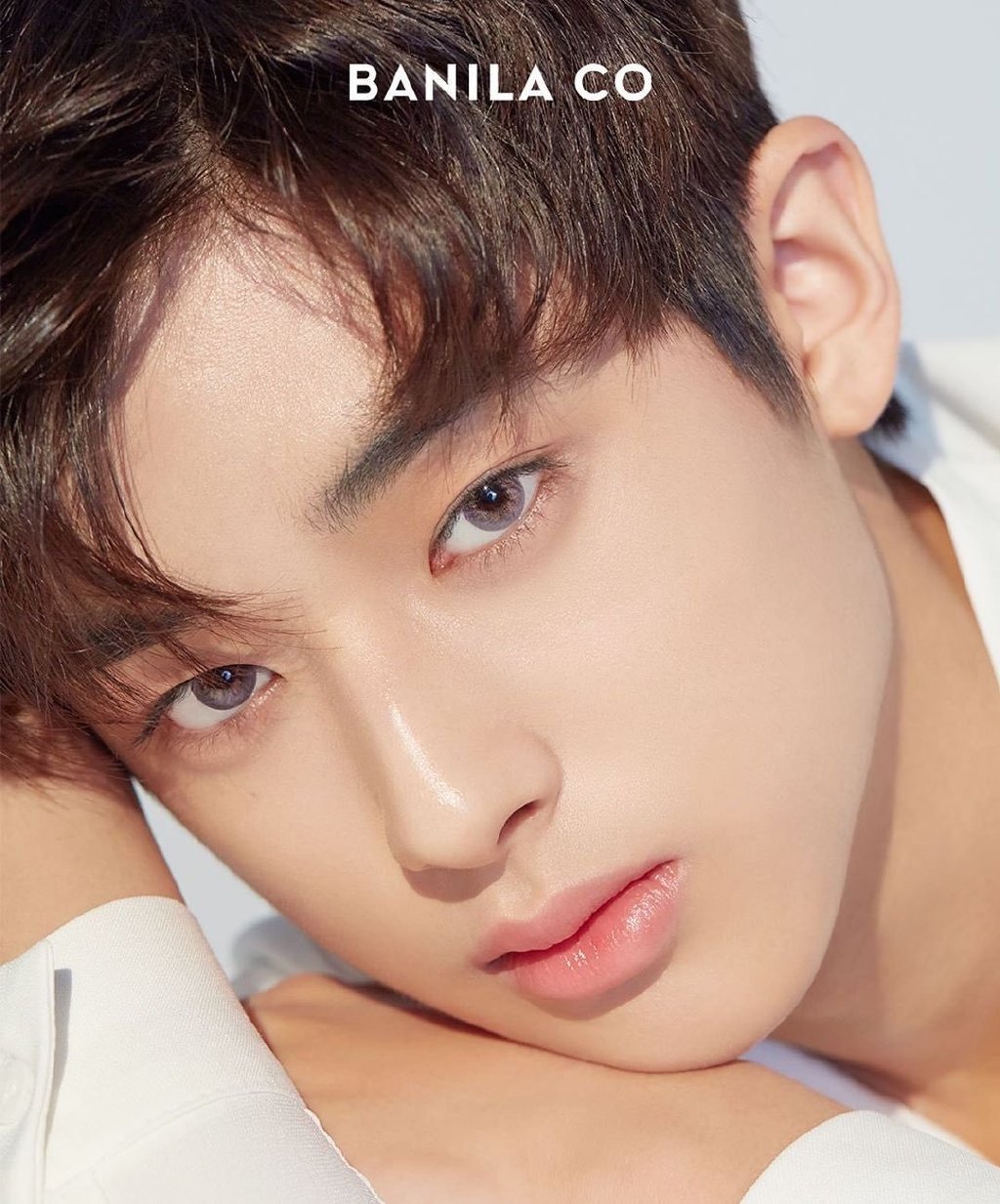 金旻奎banila画报帅气图片88