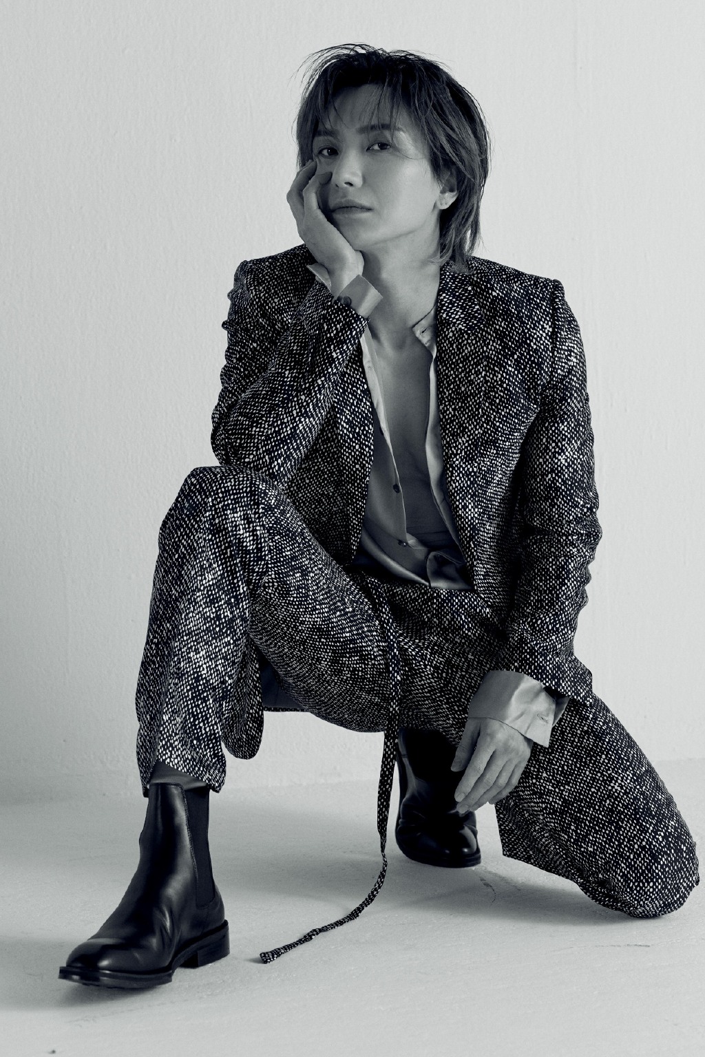 > 利特indeed帅气写真图片(13/15)