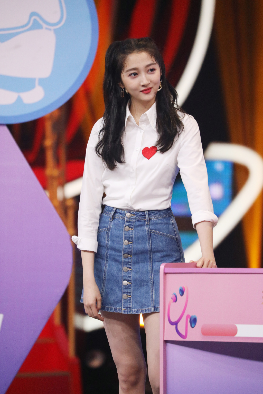 关晓彤双马尾清新灵动图片1010