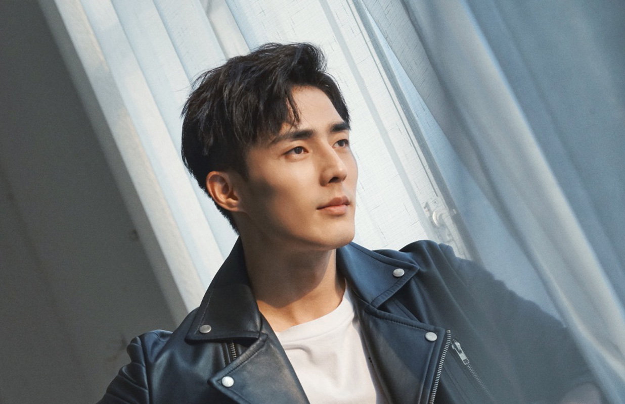 简介:裴子添酷帅皮衣写真图片,分享一组裴子添图片给大家,图中的明星