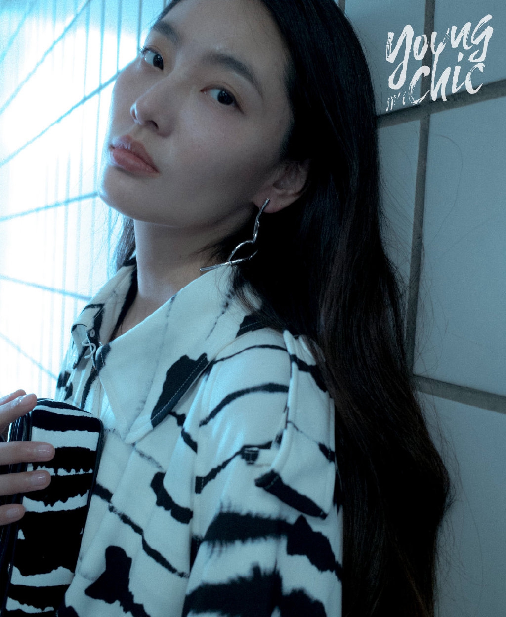 陈碧舸条纹风衣性感写真图片25