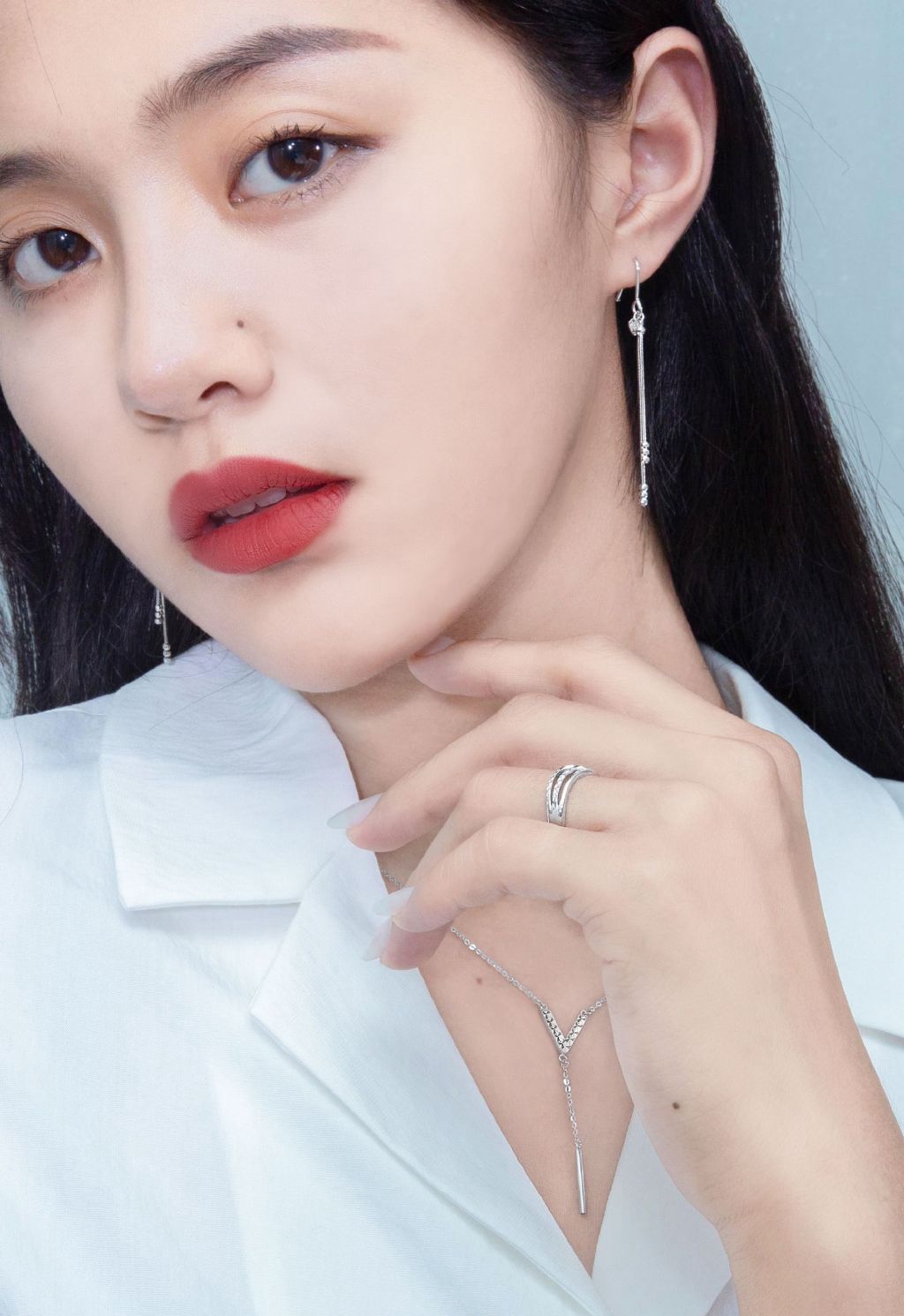 万籽麟白皙性感写真图片13