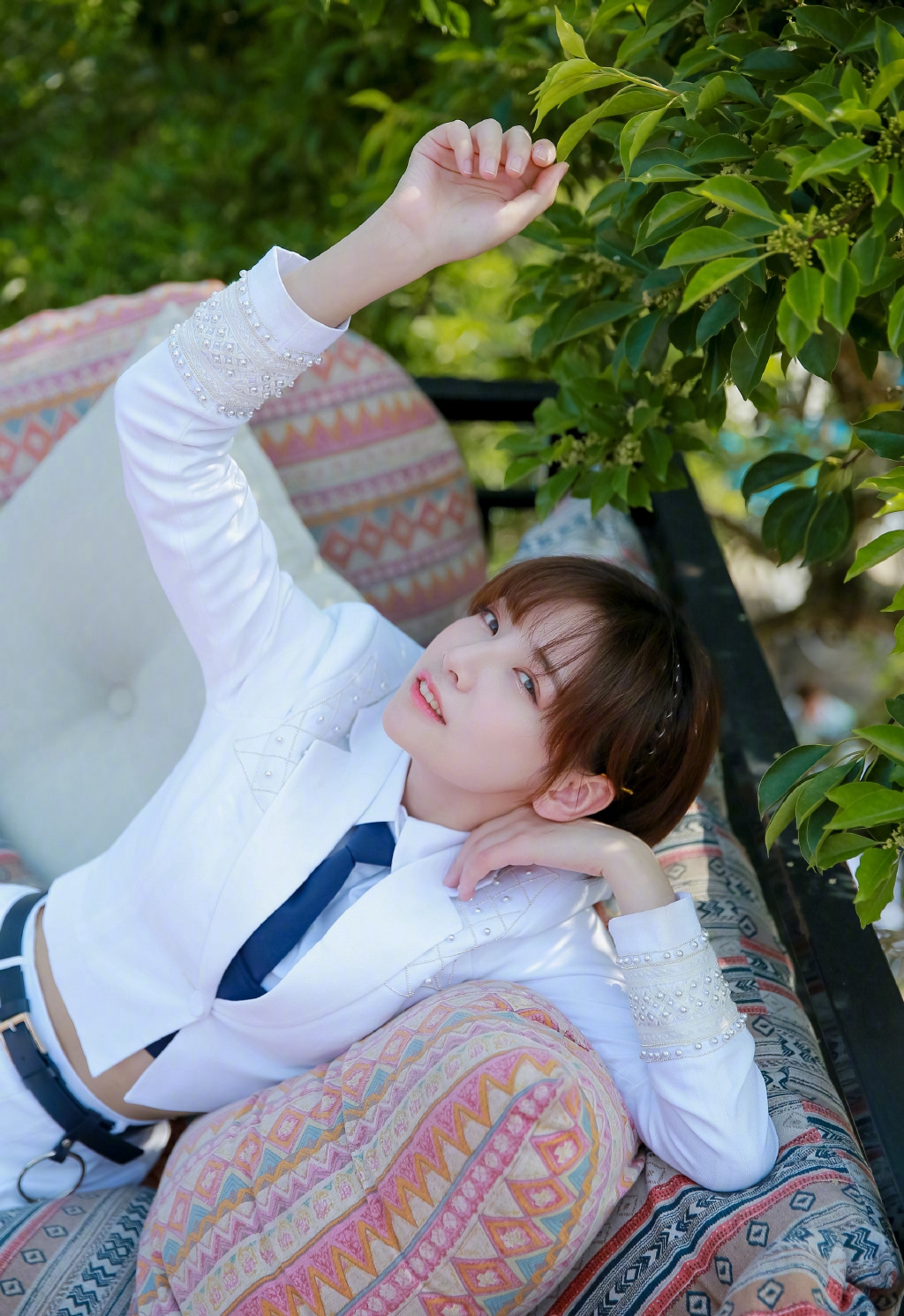 赵粤创造营2020学员制服写真图片1010