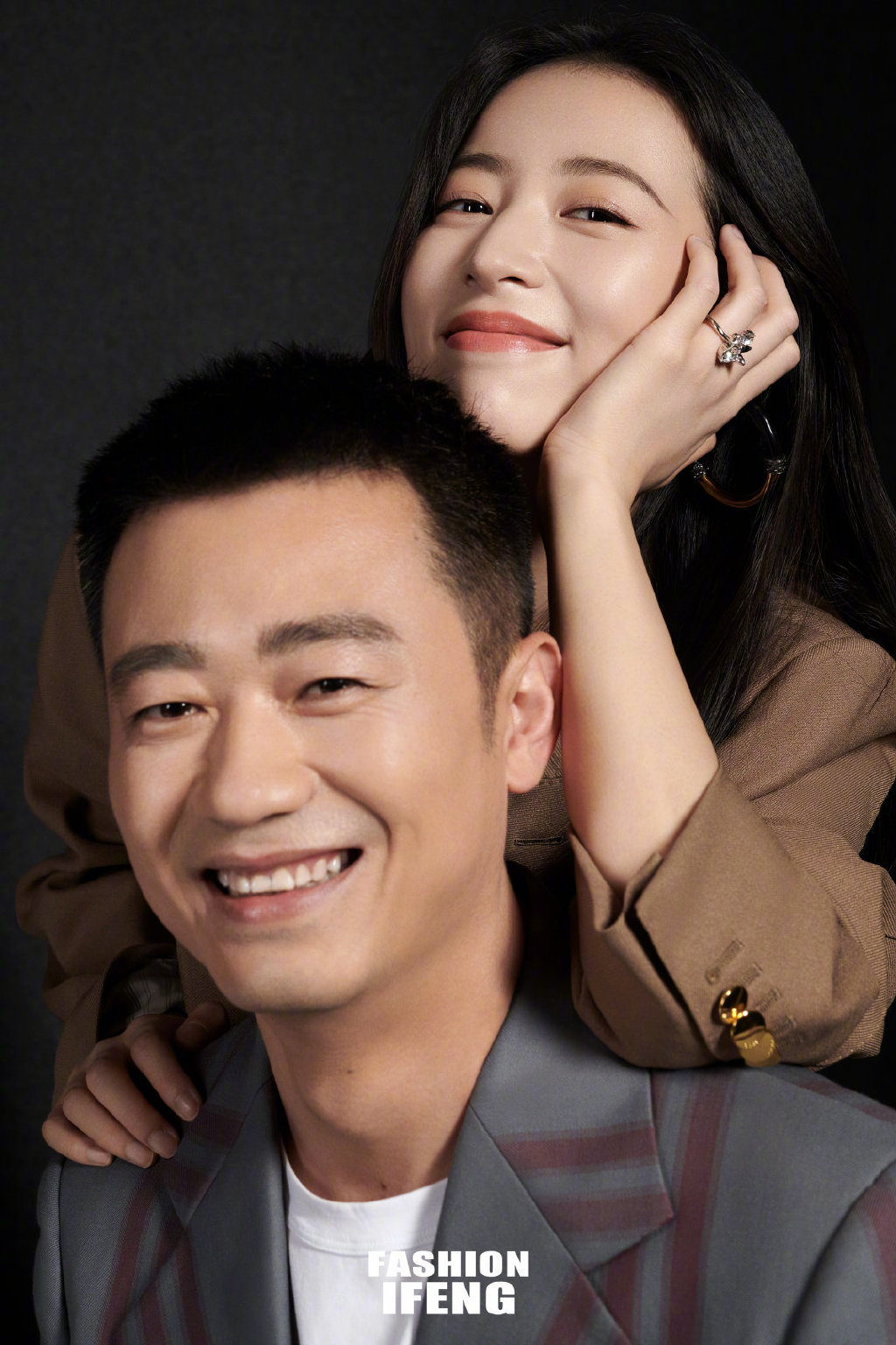 周雨彤父女合体大片写真图片1112