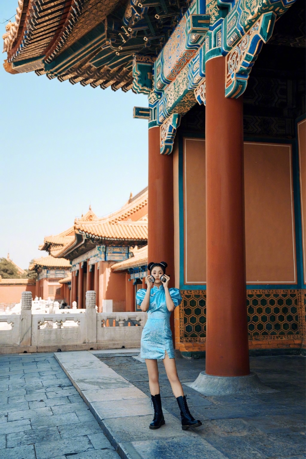 安悦溪蓝色旗袍魅力写真图片79