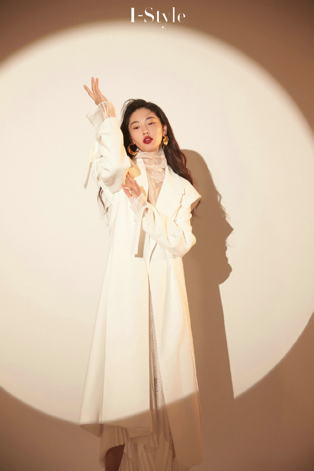 陈碧舸白色纱裙性感写真图片36