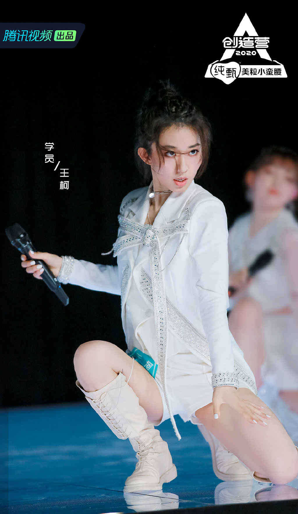 简介:创造营2020美女学员剧照图片(四),分享一组创造营2020图片给大家