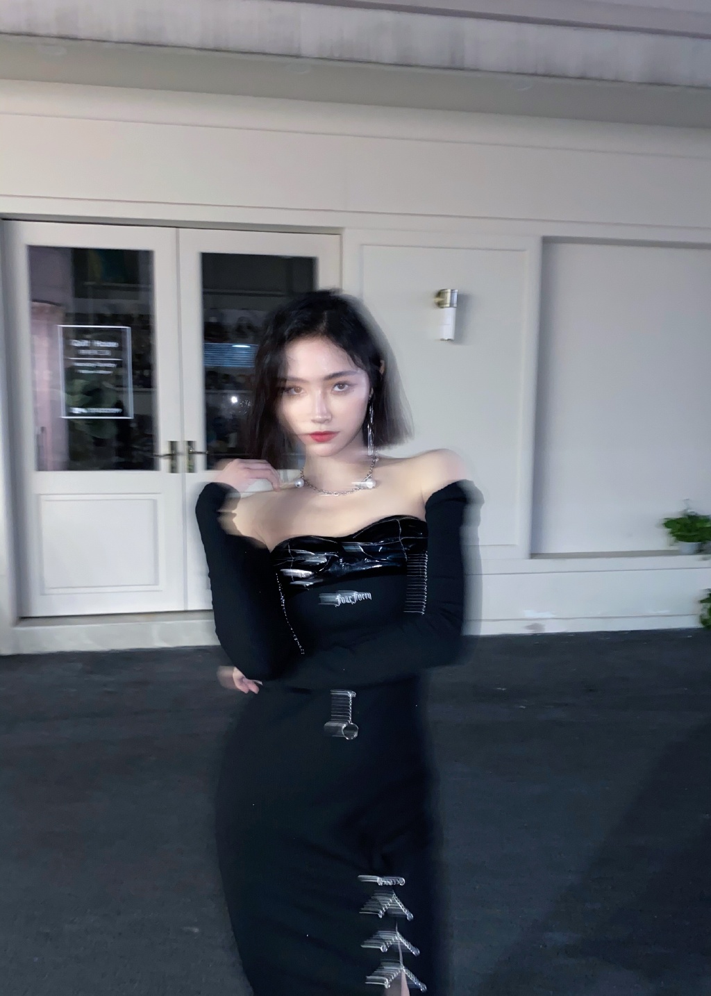 许佳琪抹胸裙性感街拍照图片55