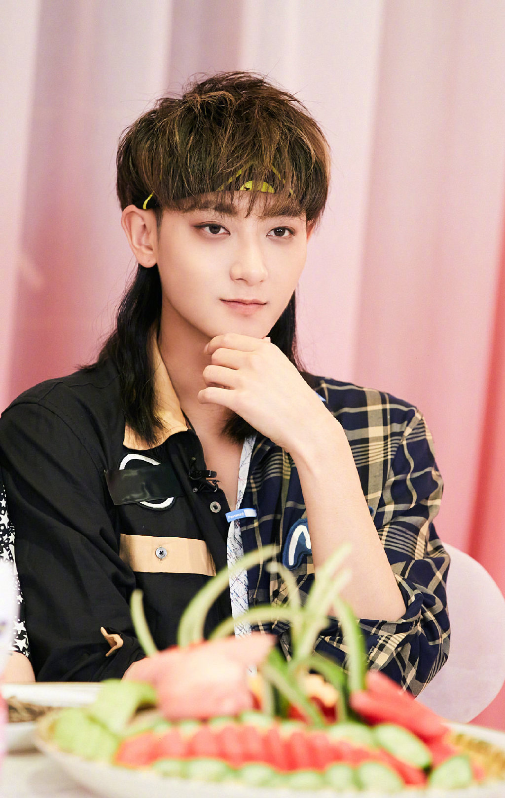 黄子韬日系狼尾长发写真图片45