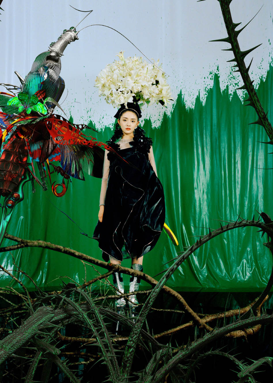 周洁琼夸张造型写真图片715