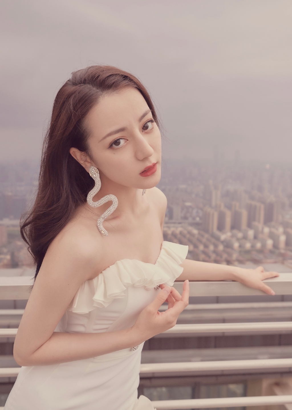 迪丽热巴开叉裙性感写真图片37