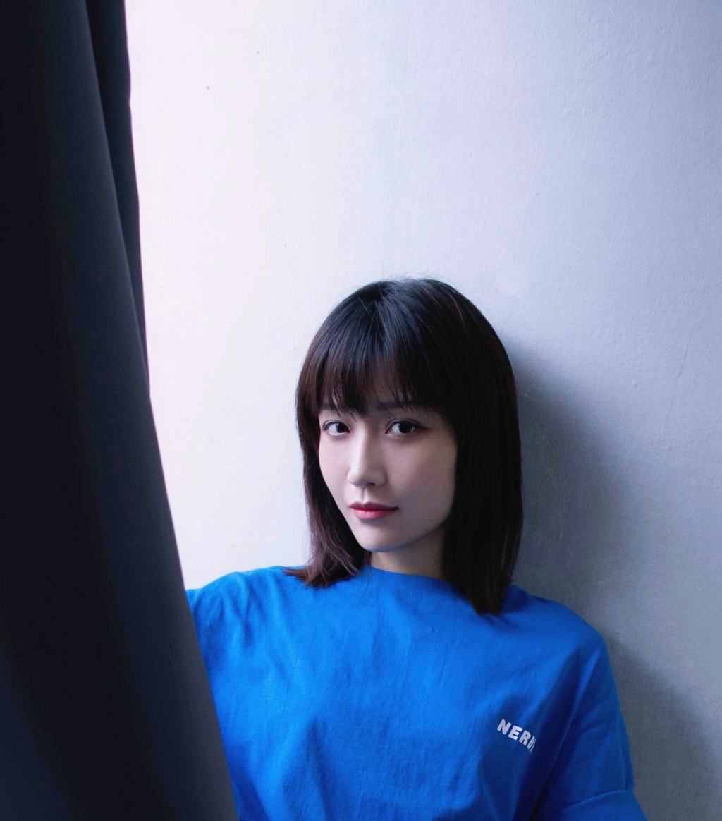 田沅蓝色调清爽写真图片26