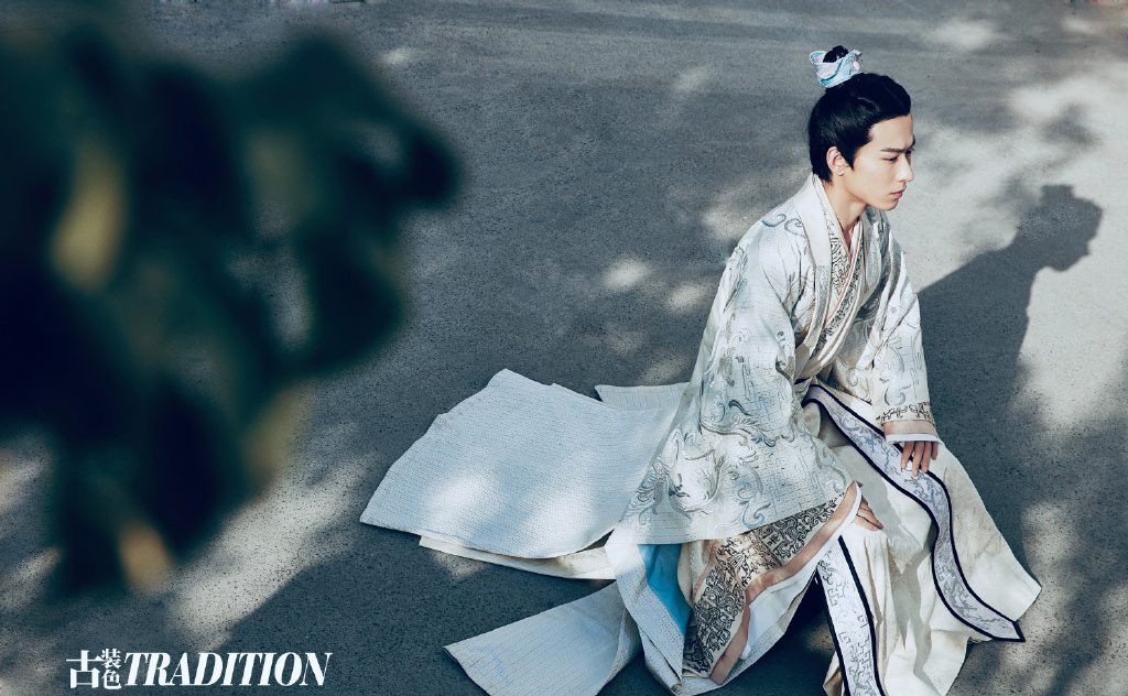 吴昊泽帅气古装照图片59